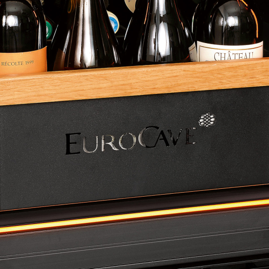 kit de service du vin, avec une façade noir glossy - 16 bouteilles