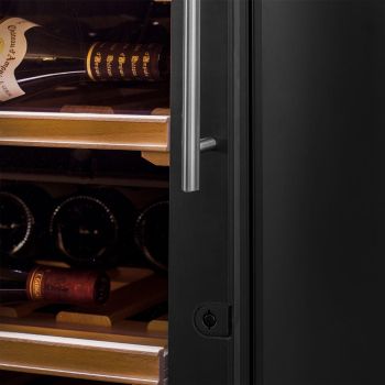 Grande cave à vin de service, multi-températures - La Première Grande cave à vin de service, multi-températures - La Première