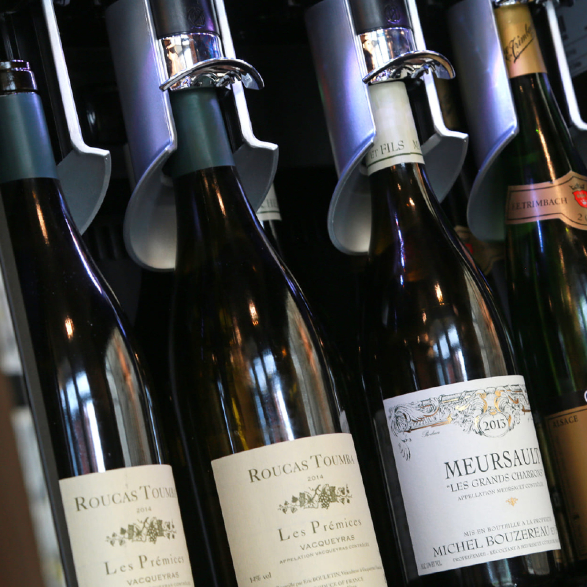 appareil-preservation-8-bouteilles-vin-ouvertes-vide-service-vin-au-verre-2-temperatures-restaurant-hotel-bar-caviste-wine-bar-8-eurocave.jpg appareil-preservation-8-bouteilles-vin-ouvertes-vide-service-vin-au-verre-2-temperatures-restaurant-hotel-bar-caviste-wine-bar-8-eurocave.jpg