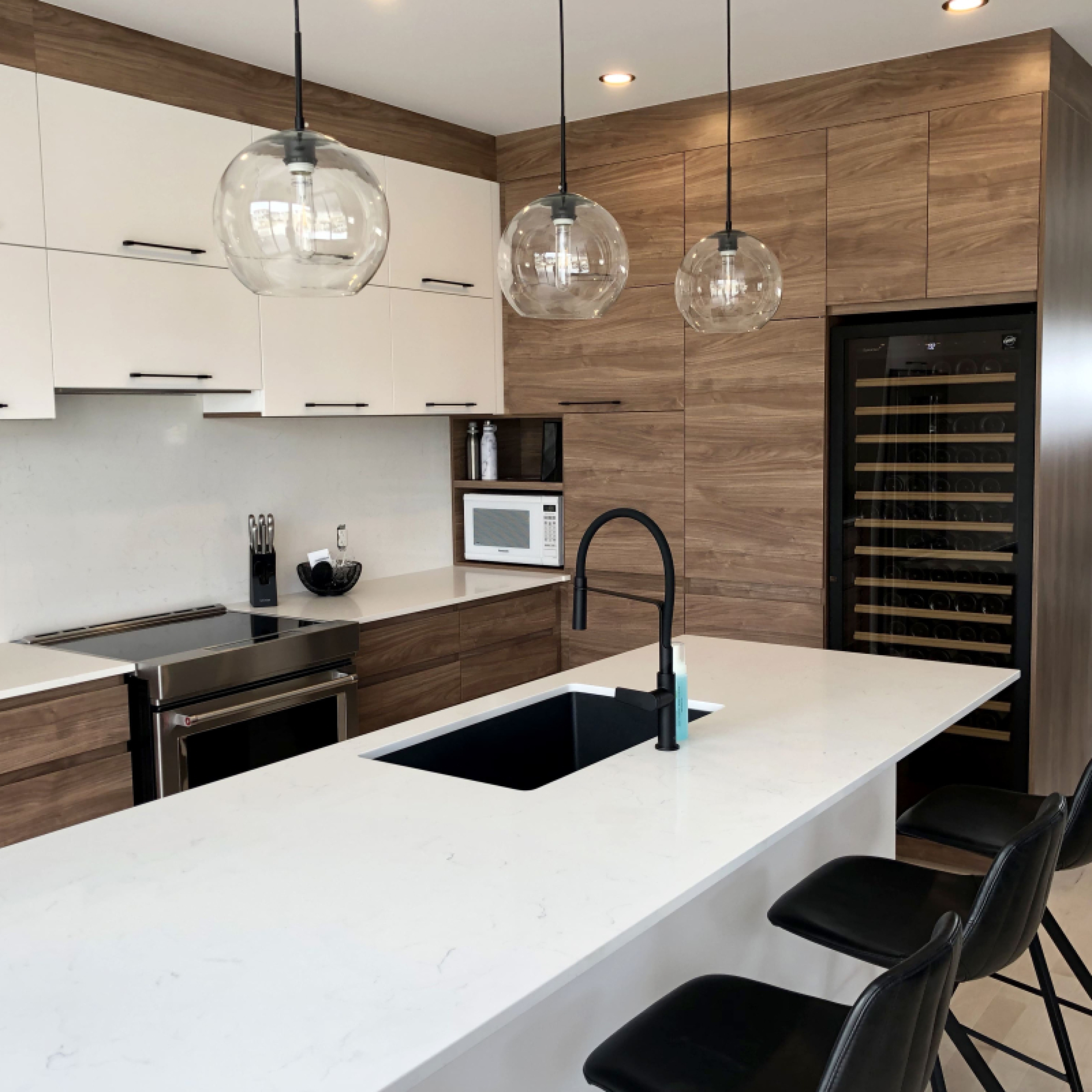 EC-PRIVATE-HOME-MONTREAL-CANADA-PREMIERE-©-PASCAL-JACOLIN.jpg EC-PRIVATE-HOME-MONTREAL-CANADA-PREMIERE-©-PASCAL-JACOLIN.jpg