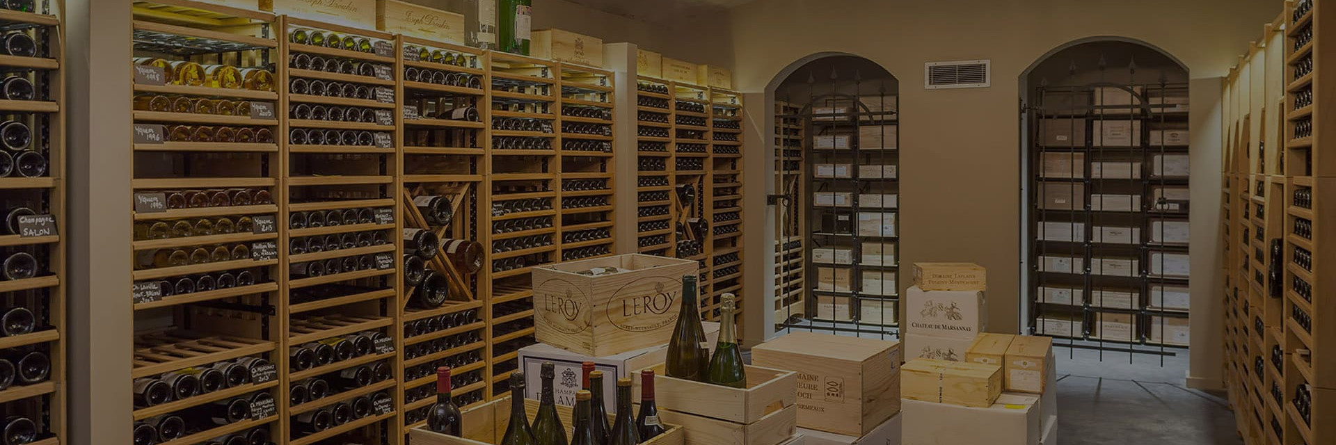 dressing-cave-rangement-vin-bois-massif-modulable-grande-capacite-bouteille-caisse-de-vin-eurocave-modulotheque.jpg dressing-cave-rangement-vin-bois-massif-modulable-grande-capacite-bouteille-caisse-de-vin-eurocave-modulotheque.jpg