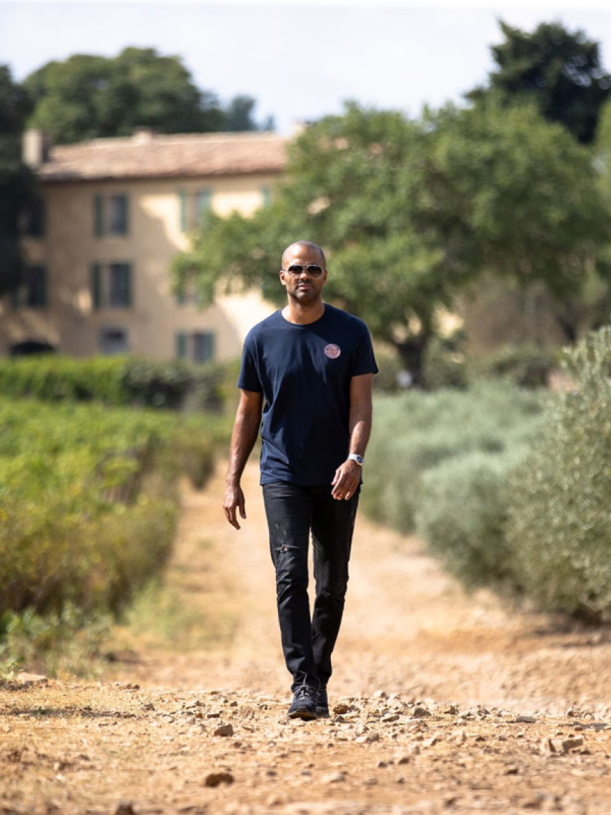 Rencontre avec Tony Parker - Hall of Fame de la NBA - États-Unis & France Rencontre avec Tony Parker - Hall of Fame de la NBA - États-Unis & France