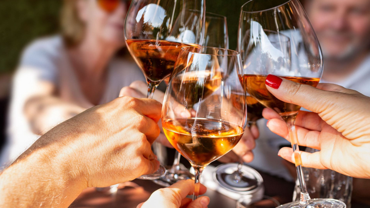 Y a-t-il des tanins dans le vin rouge, le vin orange, les vins blancs ou le champagne ? Y a-t-il des tanins dans le vin rouge, le vin orange, les vins blancs ou le champagne ?