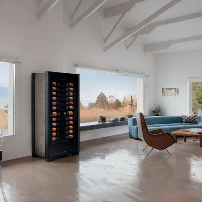 Royale, la meilleure cave à vin de vieillissement : contrôle autonome de la température et de l’hygrométrie, qualité de l'air optimisée, 10 ans de garantie