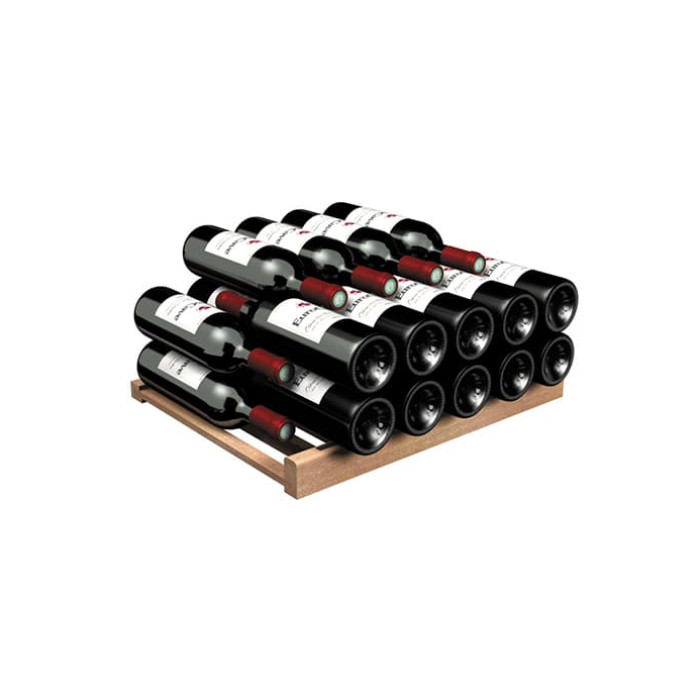 Étagère de stockage robuste en bois permettant d'empiler jusqu'à 50 bouteilles de différents formats.